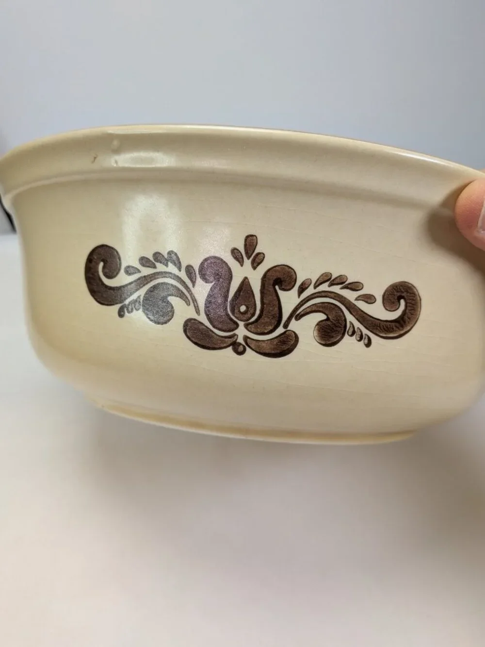 Vintage Pfaltzgraff Village 3-Quart Casserole Dish with Lid Farmhouse Stoneware
